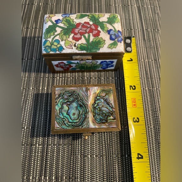 Two small antique trinket boxes - Picture 4 of 8